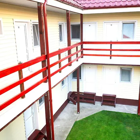 Aty & Michelle Vama Veche