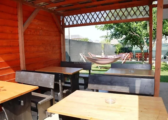 Gasthuis Aty & Michelle 4*